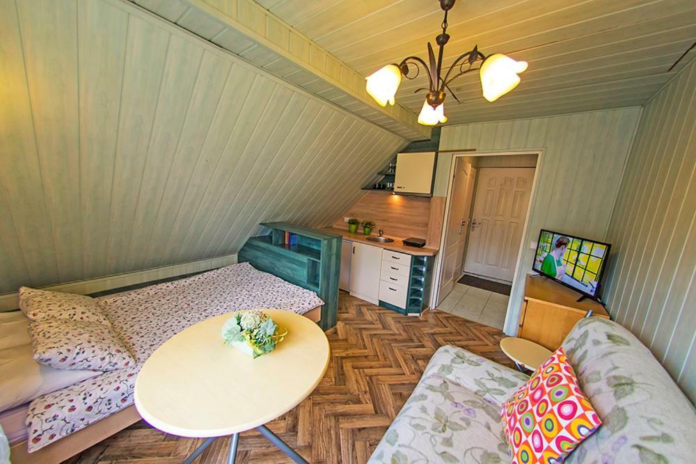 Apartamenty Grapa Szum Rzeki Parking Free วีสวา ภายนอก รูปภาพ