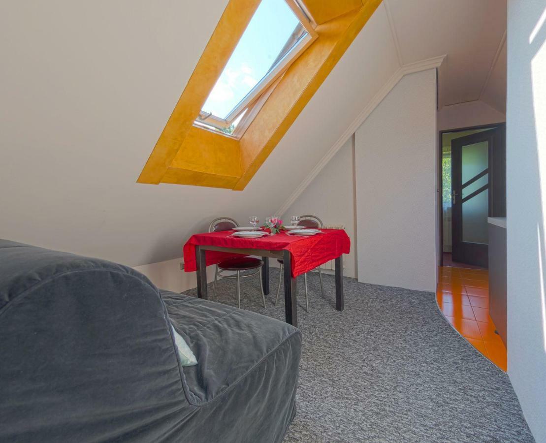 Apartamenty Grapa Szum Rzeki Parking Free วีสวา ภายนอก รูปภาพ